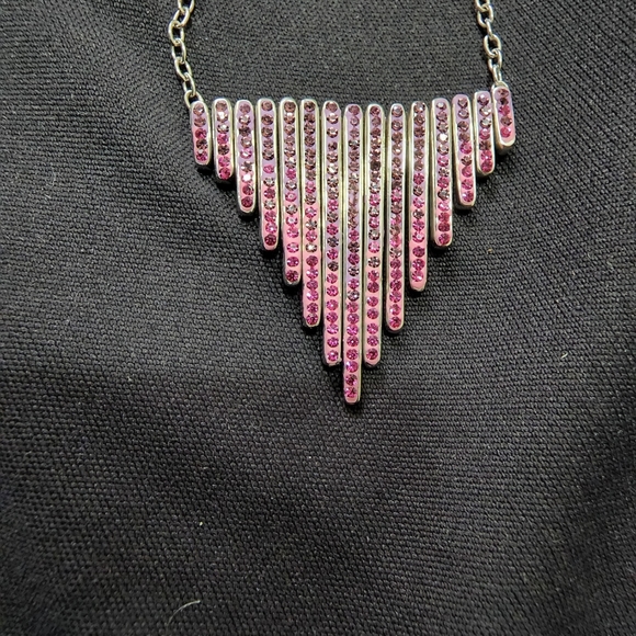 Art deco style SS necklace with purple Swarovski elements. - Picture 2 of 4